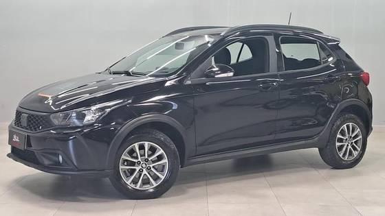FIAT ARGO 1.3 FIREFLY FLEX TREKKING MANUAL